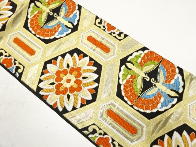 アンティーク　亀甲に華紋・向かい蝶模様織り出し袋帯（着用可）